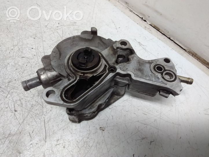 Volkswagen PASSAT B5 Alipainepumppu 038145209A