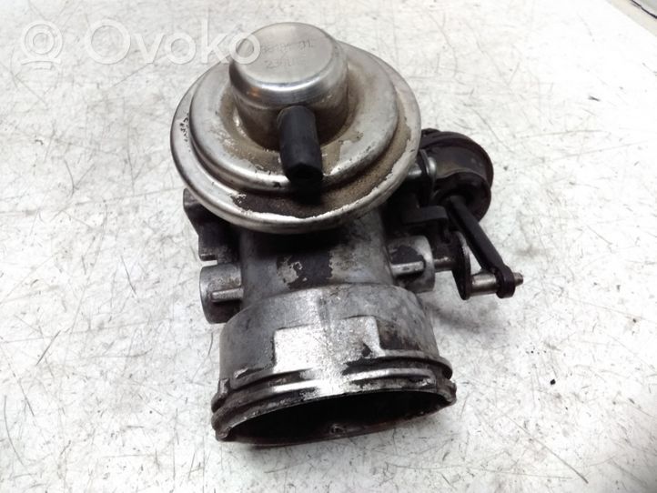 Seat Alhambra (Mk1) EGR valve 038129637A