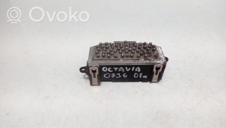 Skoda Octavia Mk2 (1Z) Résistance moteur de ventilateur de chauffage 3C0907521B