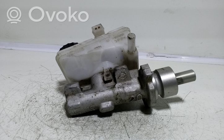 Toyota Yaris Verso Główny cylinder hamulca 0204224219