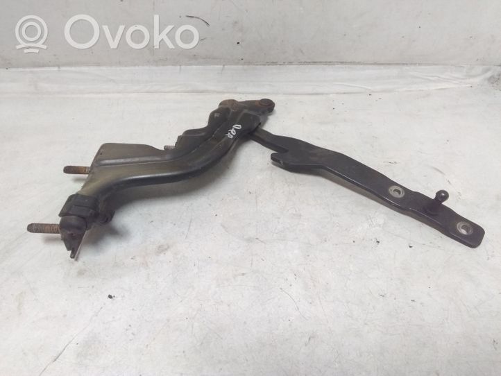 Alfa Romeo GT Engine bonnet/hood hinges 