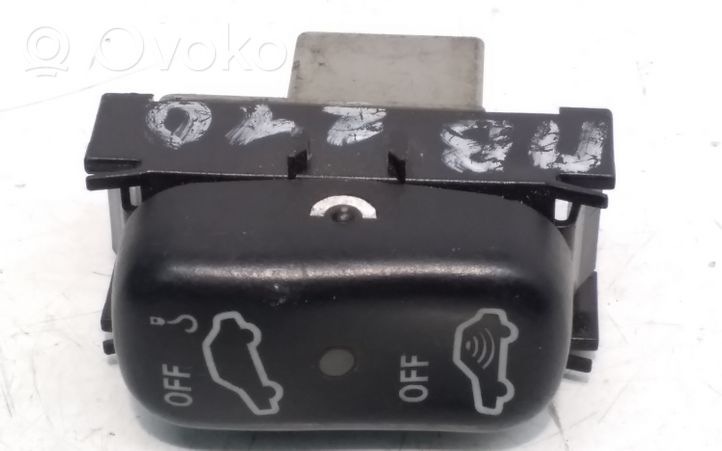 Mercedes-Benz E W210 Interruptor de la alarma 2108201710