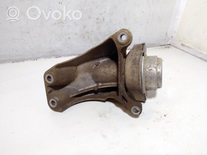 Audi A6 Allroad C6 Support de boîte de vitesses 4F0399114B