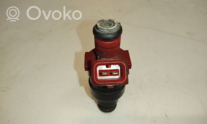 Opel Calibra Fuel injector 90501588