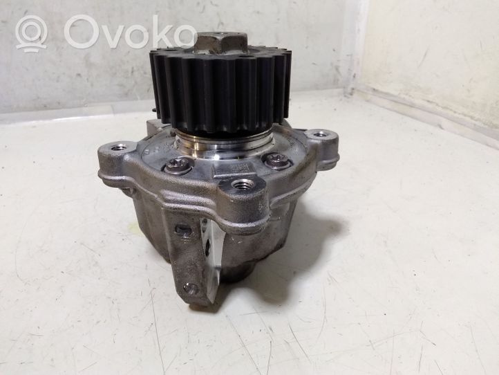 Volkswagen PASSAT B8 Polttoaineen ruiskutuksen suurpainepumppu 05L130755