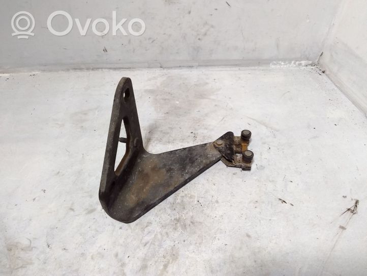 Opel Vivaro Ritinėlio kreiptuvas apatinis/ vyris apatinis 65709