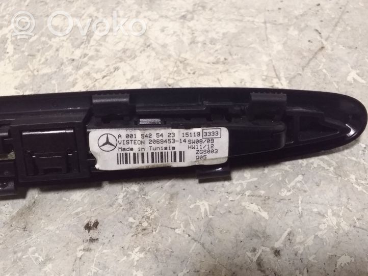 Mercedes-Benz CLA C117 X117 W117 Monitor del sensore di parcheggio PDC A0015425423