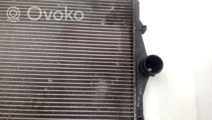 Volvo XC70 Chłodnica powietrza doładowującego / Intercooler 