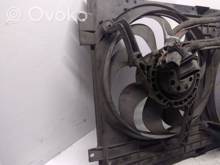 Volkswagen Bora Ventilatore di raffreddamento elettrico del radiatore 1J0121207J