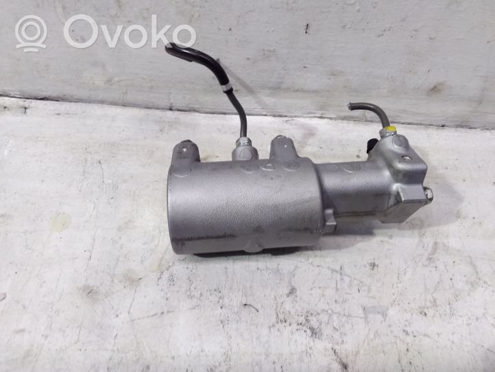 Lexus CT 200H Master brake cylinder 4727047030