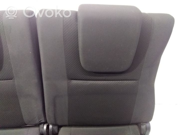 Toyota Corolla Verso AR10 Salono komplektas 