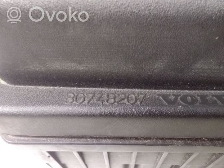 Volvo S80 Boîtier de filtre à air 30748207
