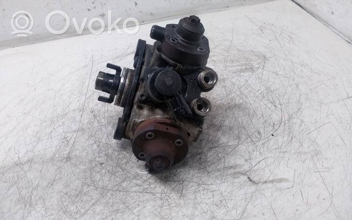 Volvo V60 Polttoaineen ruiskutuksen suurpainepumppu 31272896