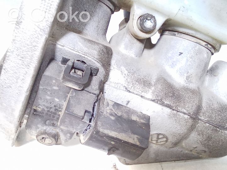 Volkswagen PASSAT CC Master brake cylinder 3C2611301