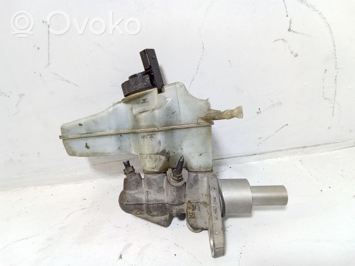 Volkswagen PASSAT CC Master brake cylinder 3C2611301