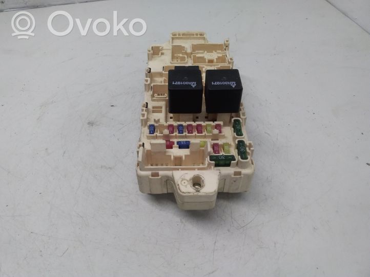 Mitsubishi Pajero Module de fusibles 3A230291