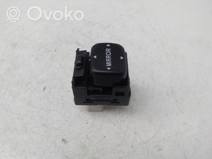 Toyota Yaris Bouton de commutateur rétroviseur latéral 1835472