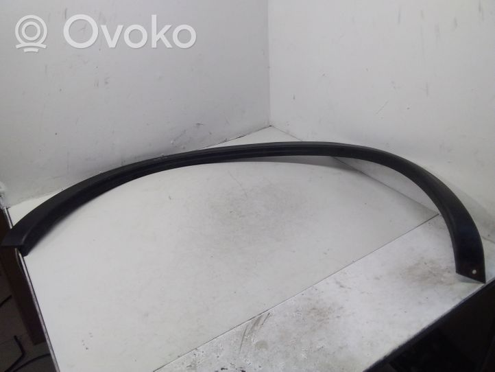 Nissan Qashqai+2 Listwa tylnego błotnika 93829BR0