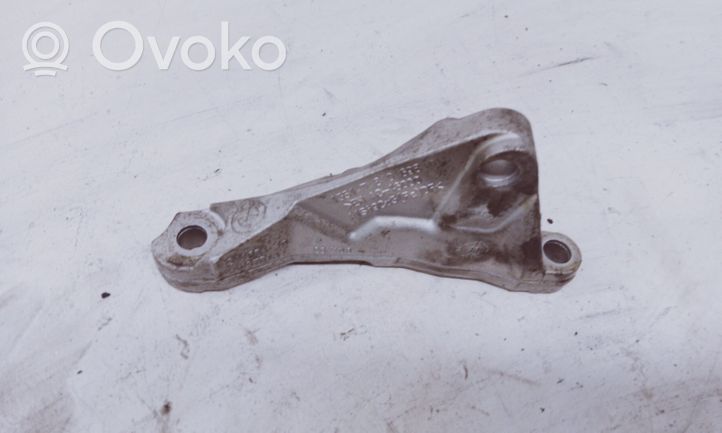 BMW 5 F10 F11 Support pompe injection à carburant 7810698