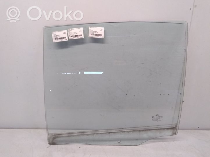 KIA Carens II Rear door window glass 