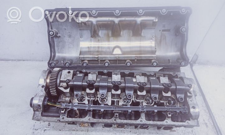 Volkswagen Touareg I Culasse moteur 071033735