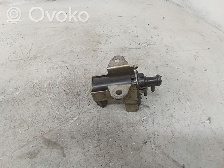 Honda FR-V Turboahtimen magneettiventtiili 1397000870