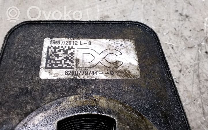 Nissan Qashqai Support de filtre à huile 8200779744