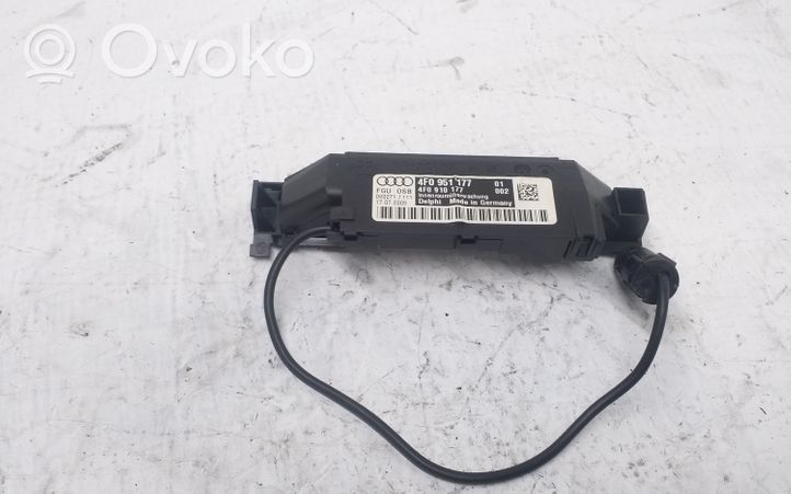 Audi Q7 4L Sensore ad ultrasuoni 4F0951177