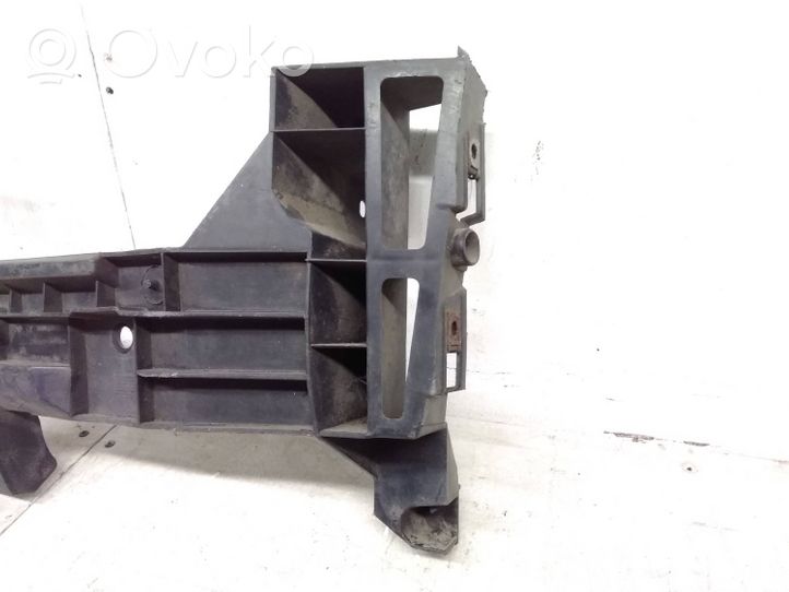 Renault Master II Support de pare-chocs arrière 7700352211