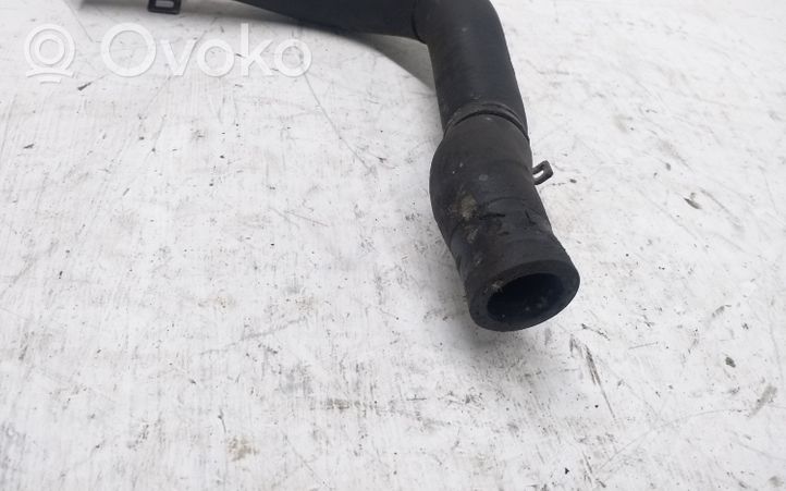 Volkswagen PASSAT B6 Engine coolant pipe/hose 