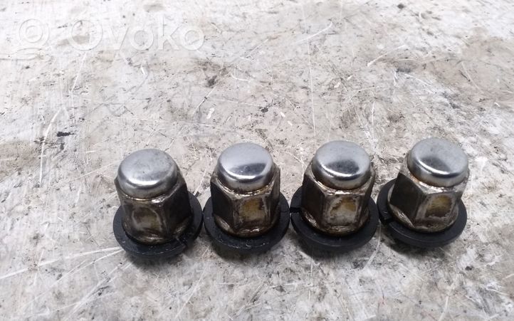 Honda Civic Nuts/bolts 