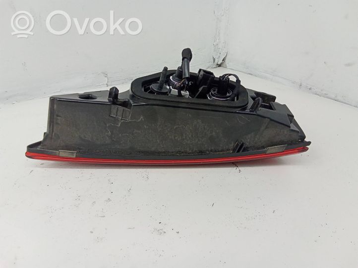 Opel Grandland X Tailgate rear/tail lights YP00016280