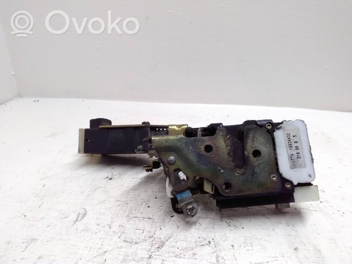 Opel Sintra Serrure de porte avant 16624432