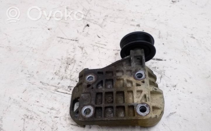 Volkswagen Touareg II Staffa di montaggio del compressore dell’A/C 059903143AC