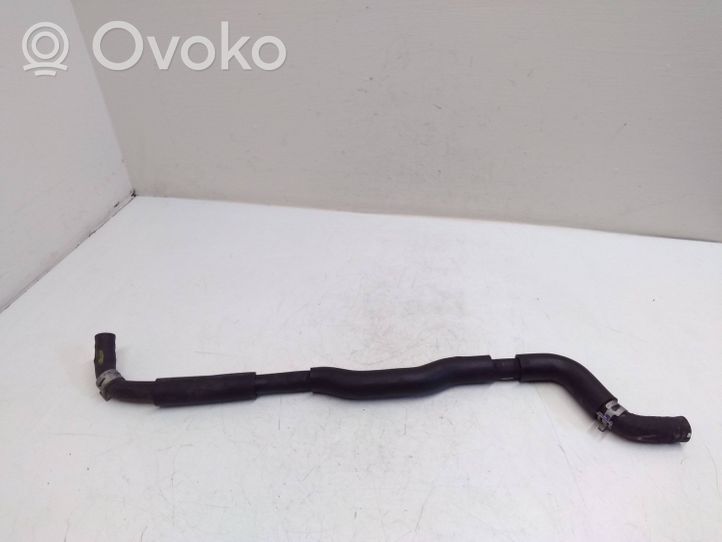 Toyota Prius (XW50) Engine coolant pipe/hose 