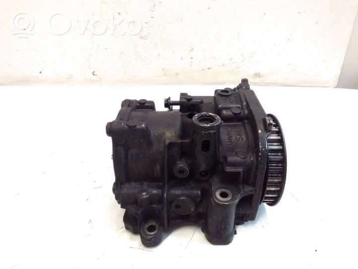 Volkswagen Sharan Oil pump 04L145305