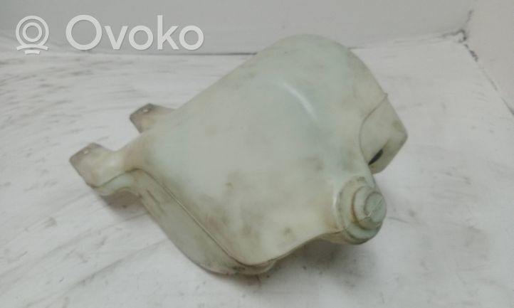 Subaru Forester SF Zbiornik płynu do spryskiwaczy szyby przedniej / czołowej 002353