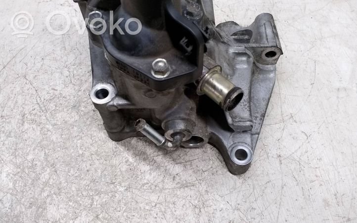 Mazda CX-5 Pompe de circulation d'eau SH01151H0