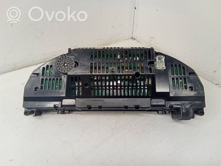 Mercedes-Benz C W204 Tachimetro (quadro strumenti) A2049004402