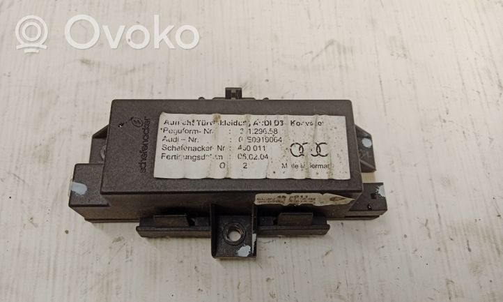 Audi A8 S8 D3 4E Oven ohjainlaite/moduuli 04E0919064