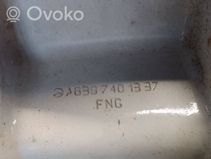 Mercedes-Benz Vito Viano W639 Bagažinės apatinis vyris A6397401337