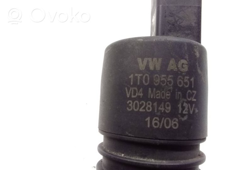 Audi A4 S4 B7 8E 8H Pompa lavavetri parabrezza/vetro frontale 1T0955651