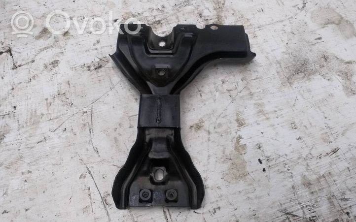 Volkswagen Tiguan Staffa del pannello di supporto del radiatore 5N0805567F