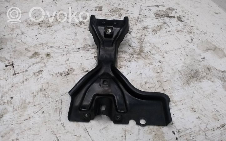 Volkswagen Tiguan Staffa del pannello di supporto del radiatore 5N0805567F