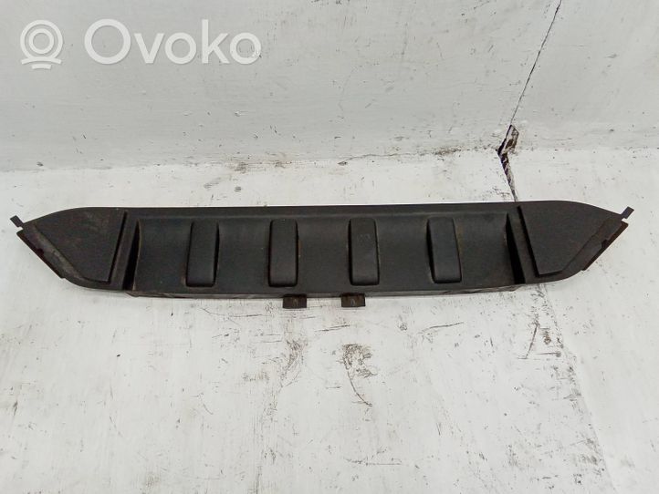 Audi Q7 4L Viršutinė dalis radiatorių panelės (televizoriaus) 4L0121285