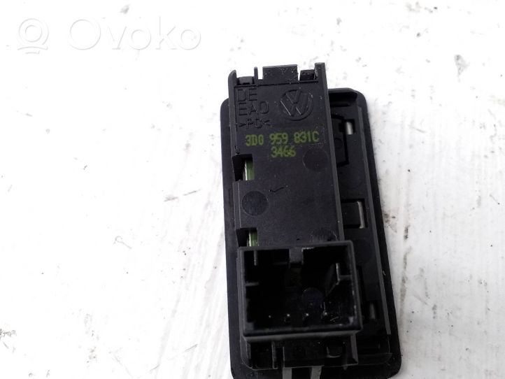 Audi Q7 4L Tailgate/boot open switch button 3D0959831C