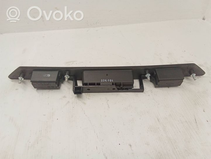 Audi Q7 4L Trunk door license plate light bar 8P48275743FZ