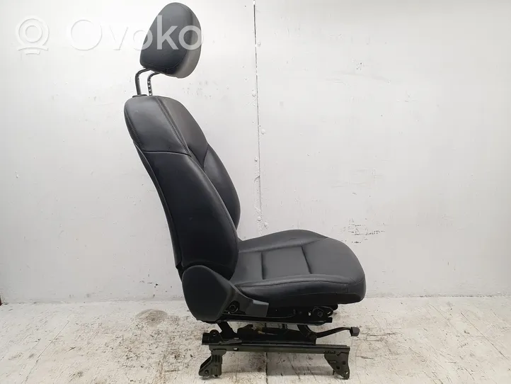 Mercedes-Benz B W246 W242 Kit intérieur 