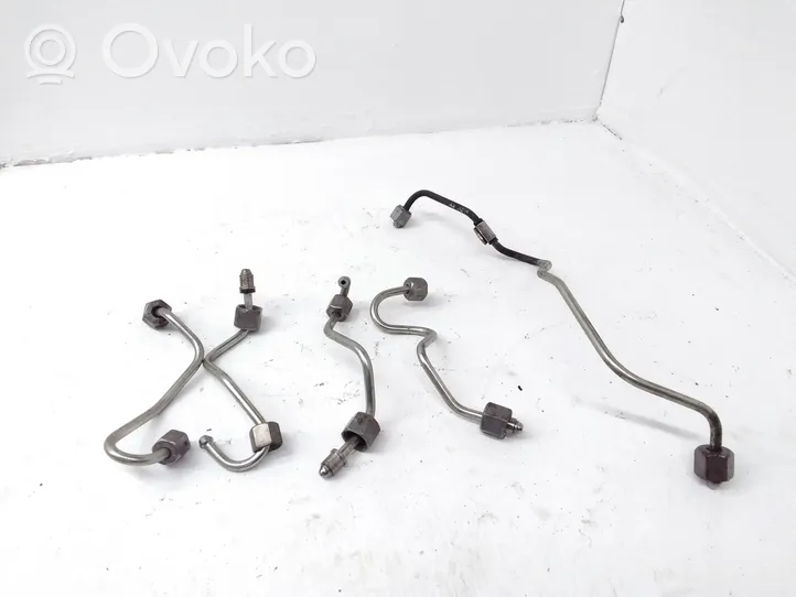 Opel Vivaro Tuyau d'alimentation d'injecteur de carburant 