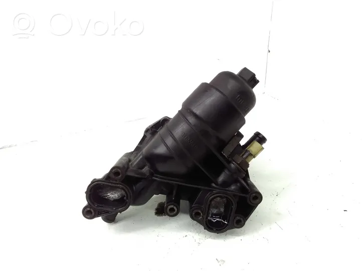 Opel Vivaro Supporto di montaggio del filtro dell’olio 152081926R